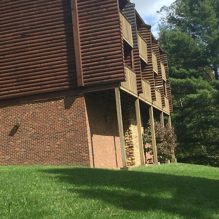 Highland Hills Motel & Cabins Boone Quarto foto