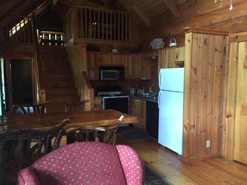 Highland Hills Motel & Cabins Boone Quarto foto
